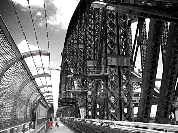 100_1420 on sydney harbour bridge black and white